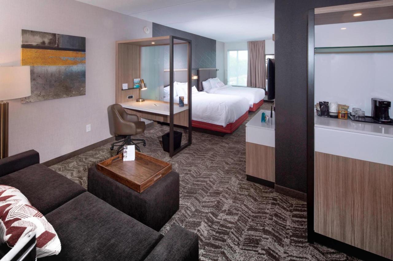 Hotel Springhill By Marriott Downtown 3*